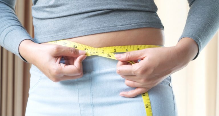Η παχυσαρκία συνδέεται με συνδυασμένο σύνδρομο αποφρακτικής άπνοιας και σοβαρού άσθματος